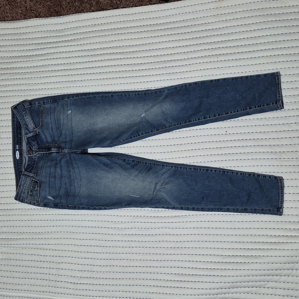 🌼4/$10 - Old Navy Rockstar super skinny jeans